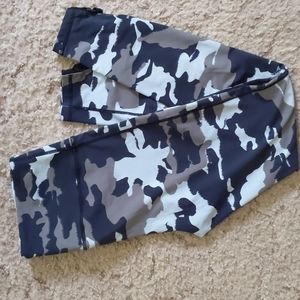 Mono b camo leggings